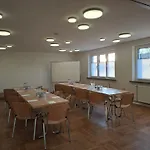 Kulturhaus 호텔 Locktow