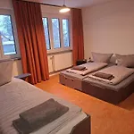 Kulturhaus 호텔 Locktow