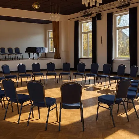 Kulturhaus * Locktow