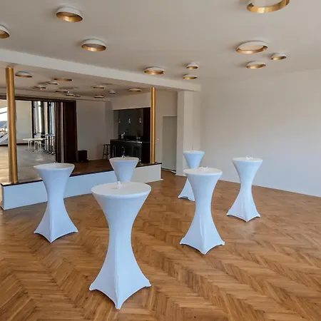 Kulturhaus * Locktow