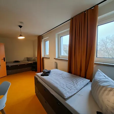 Kulturhaus 호텔 *