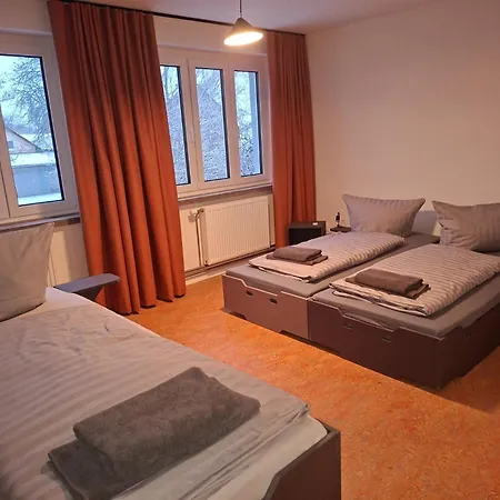 Kulturhaus 酒店 Locktow