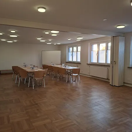 酒店 Kulturhaus Locktow