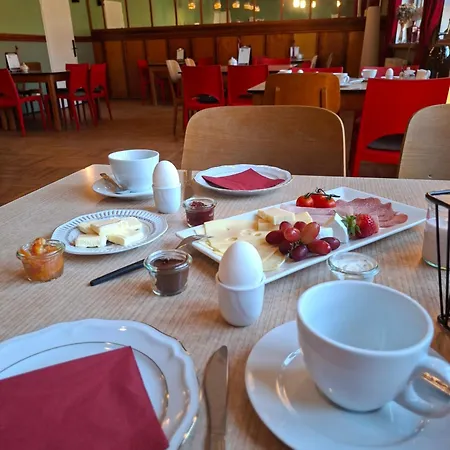 Kulturhaus Otel *