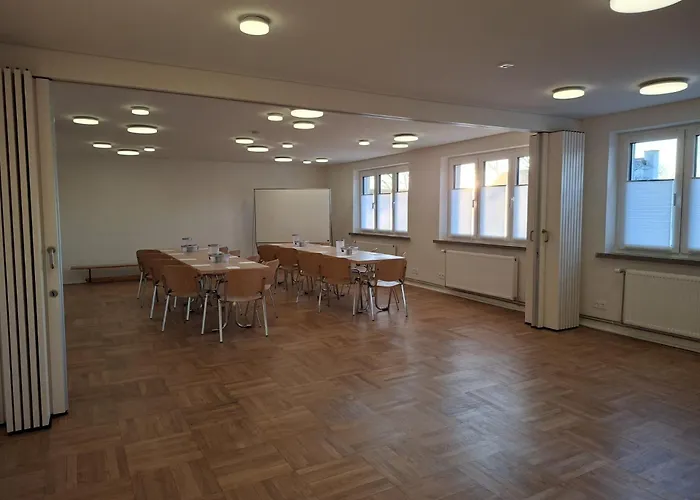 酒店 Kulturhaus Locktow